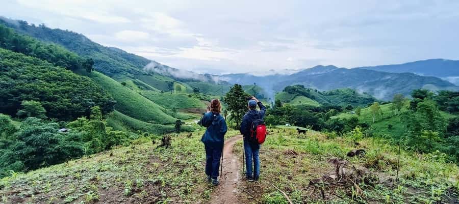 Chiang Rai: 1-Day Trekking and Longtail Boat Trip - Lahu and Akha Villages: How Hill-Tribe Life Fits the Day