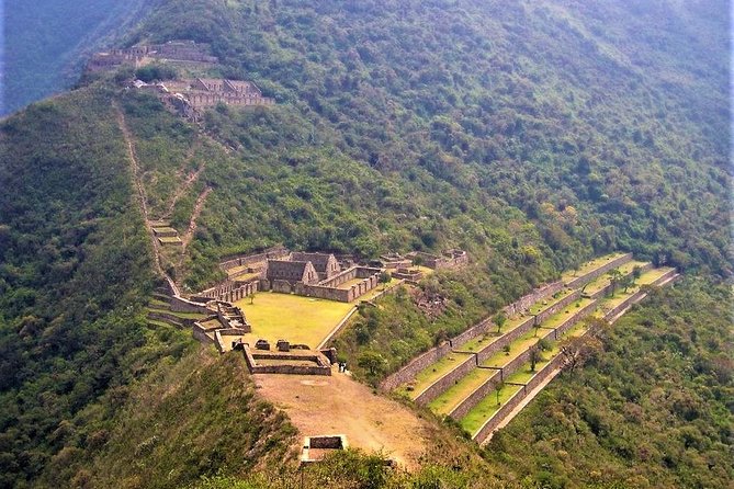 Choquequirao Trek 4 days and 3 nights - Day 2: a long downhill day toward Santa Rosa camping