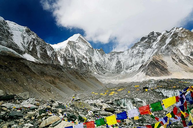 Classic Everest Base Camp Trek - The return flight to Kathmandu: why Lukla matters