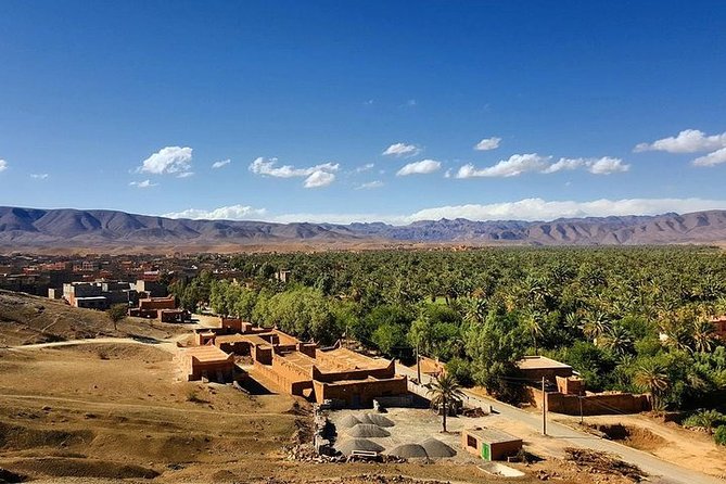 Combined Tour: Atlas Mountains Trek and Sahara Desert 5 days Tour - Why the guides and drivers are the real deal on this route