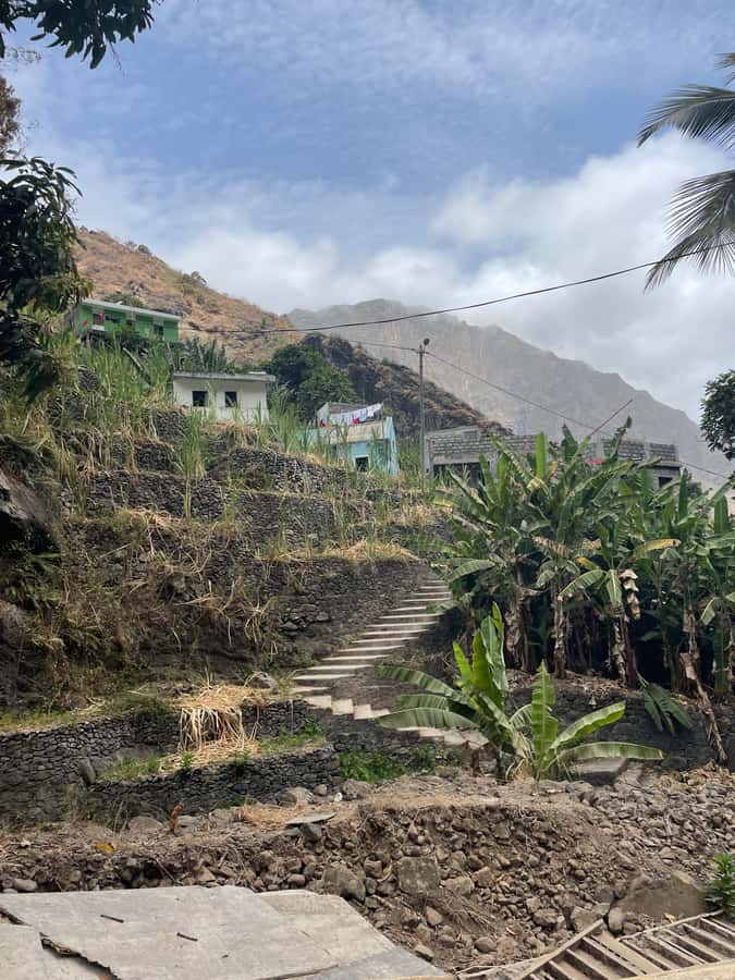 Cova–Paúl Valley Trek: Santo Antão Day Trip by Ferry - What to bring (and what to wear so you don’t suffer)