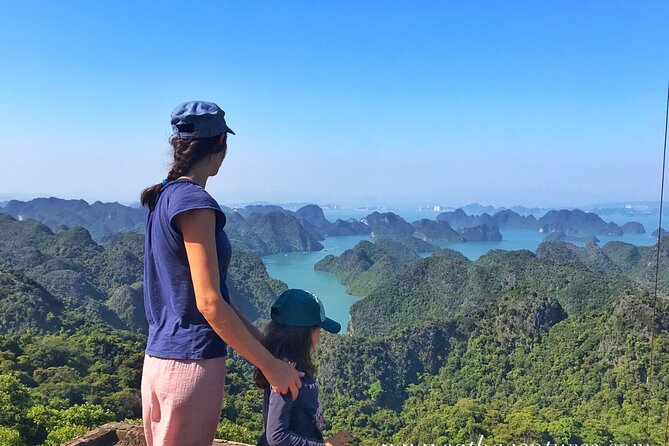 Cruising- Kayaking- Cycling- Trekking 3D/2N from Cat Ba in less tourist areas. - Day 1: Lan Ha Bay low-tide cruising, plus your first quiet-water moments