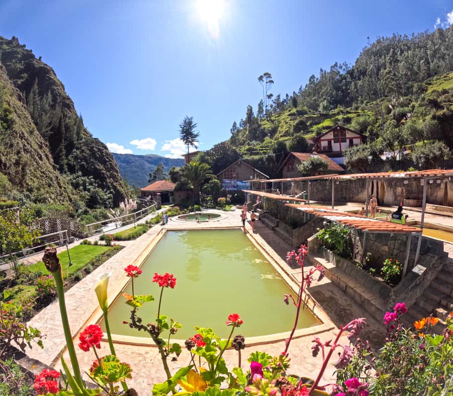 Cusco: 4-Day Lares Trek to Machu Picchu with Panoramic Train - Who should book this Lares + Machu Picchu plan