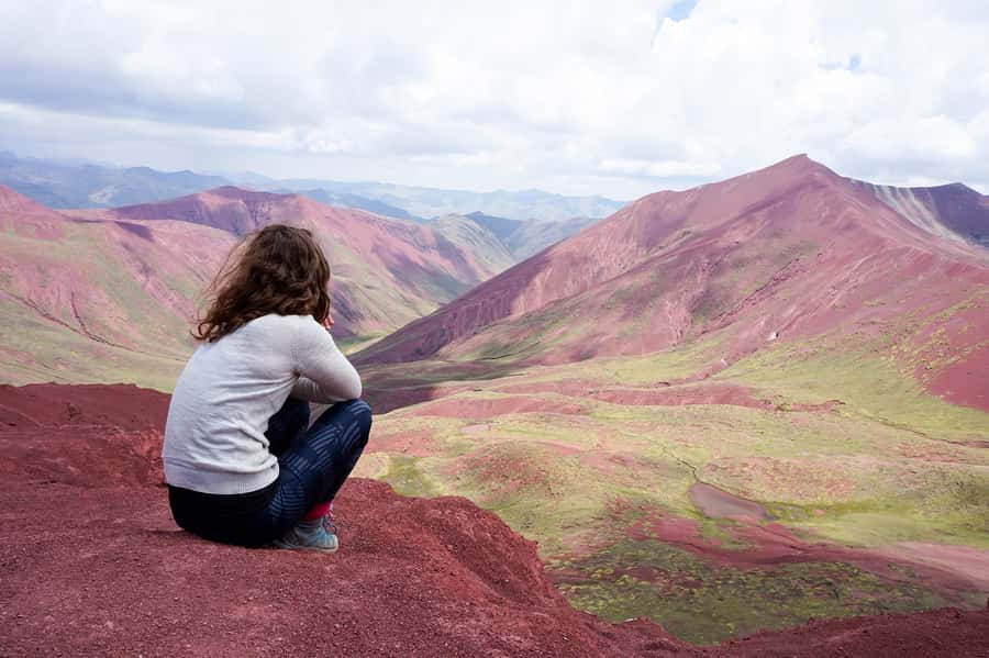 Cusco: Full-Day Rainbow Mountain & Red Valley Trekking Tour - Cusco pickup, breakfast, and the drive toward the trailhead