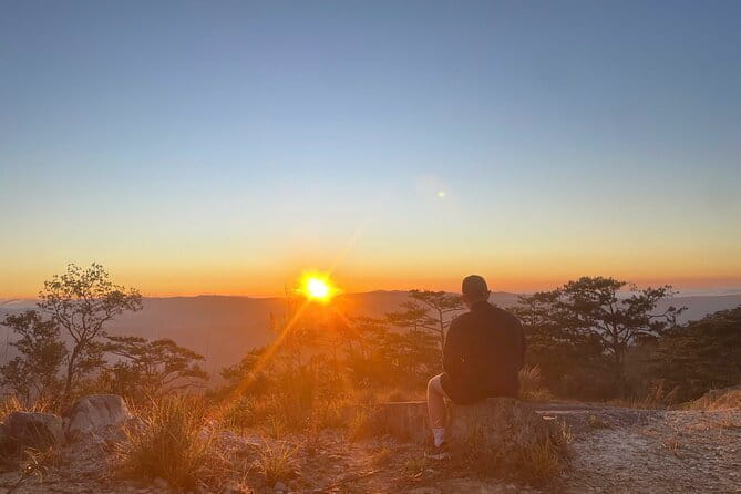 Dalat: Cloud Hunting & Sunrise Trekking to Hon Ho Mountain - The hike reality check: short distance, steep moments