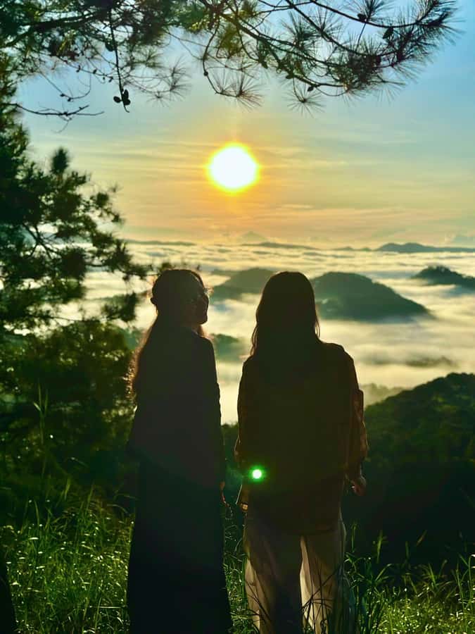 Dalat: Sunrise Trekking and Cloud Hunting experience - Sunrise Viewing Time: How to Make the Most of 30 Minutes on Top