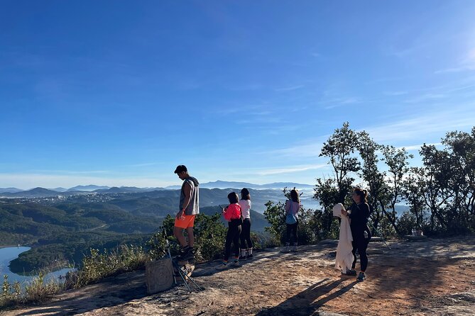 DALAT: Trekking Pinhatt & Sup/Kayaking Tuyen Lam Lake Tour - Hotel pickup and the calm transfer to Pinhatt