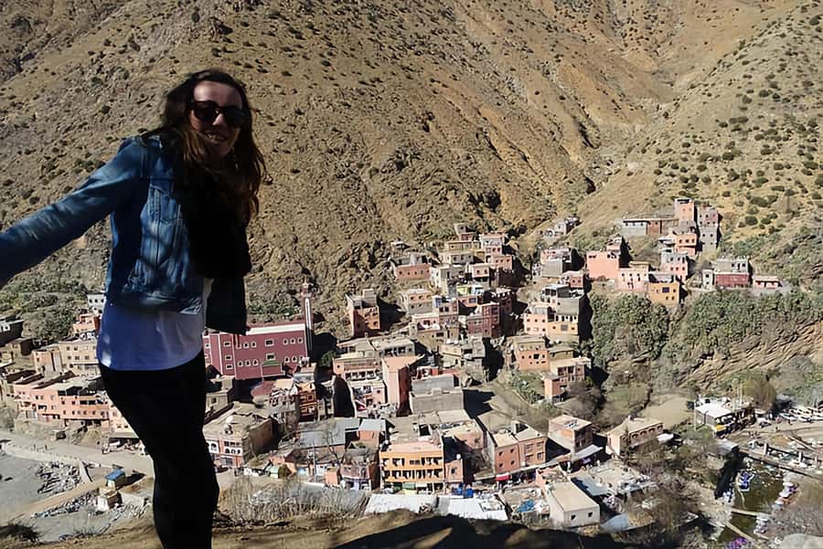 Day Trek In Atlas Mountais & Taoudja Summit 2720m - The rocky climb to the summit viewpoint (Taoudja / Assaoul)