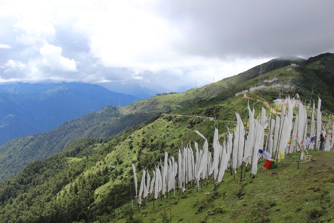 Druk Path Trek: Discover The Raw Natural Beauty of Bhutan - Janetsho Lake and yak-herder camps: where the trek feels lived-in