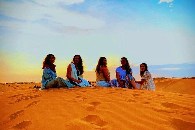 Early Morning Desert Safari With Camel Trekking Experience - Sunrise photos with a professional English guide: how to get better results