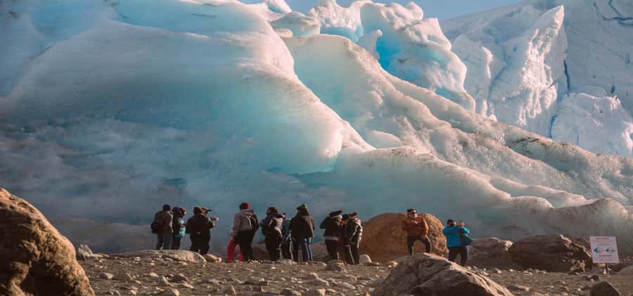 El Calafate: Safari Azul Los Glaciares Trekking Tour - The Lago Rico cruise: your first real close-up