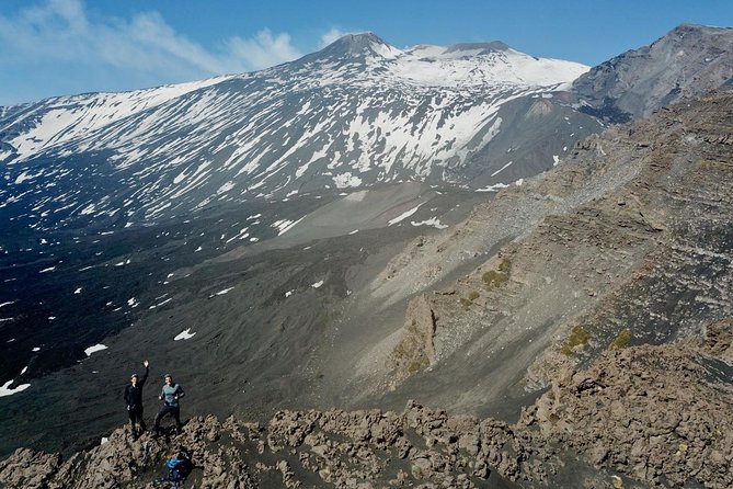 Etna Grantour - 4x4 & trekking - Private tour with lunch included - Silvestri craters: 1892’s lateral eruption in plain sight