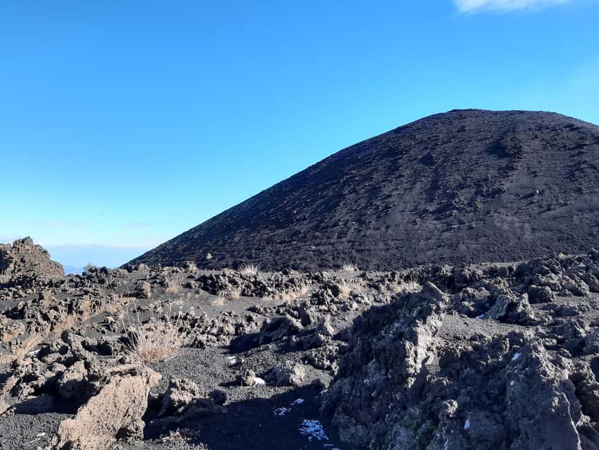 Etna: Jeep excursion and trekking suitable for everyone. Shoes and jacket provided free of charge. - The guide factor: Francesco’s style is a real part of the value