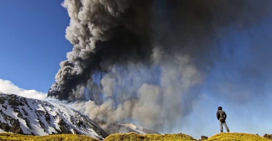 Etna South: High Altitude Winter Trek with an Alpine Guide - The day can change: weather, ice, and volcanic conditions