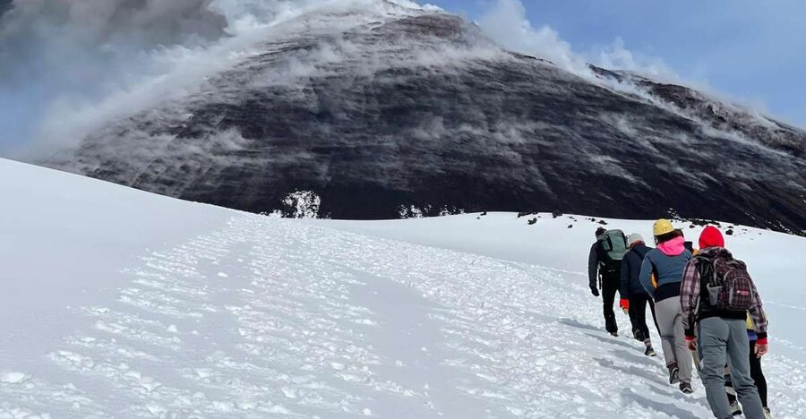 Etna South: High Altitude Winter Trek with an Alpine Guide - Getting there: Ashàra at Rifugio Sapienza and the cable car jump