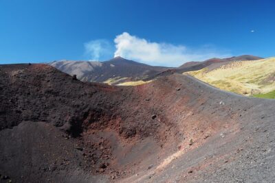 ETNA - Trekking to the Craters Eruption of 2002 - Your guide on Etna Nord: explanations plus pacing that keeps you moving