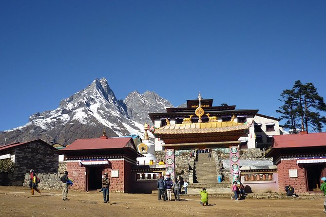 Everest Base Camp Trek 16 Days - The trek flow: rhododendron valleys to the Everest icefall zone