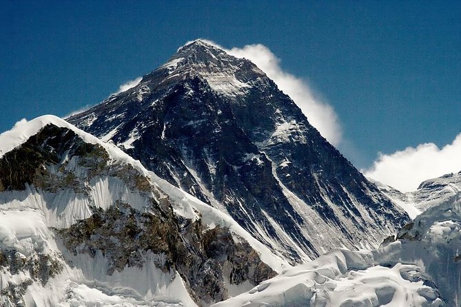 Everest Base Camp Trek -17 Days - Lukla flights and the first trail rhythm: Phakding into Namche Bazar