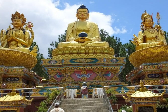 Everest Base Camp Trek from Kathmandu 12 Days - Tengboche: dusty trail, big monastery views