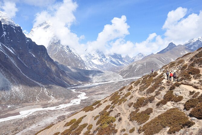 Everest Base Camp trek in 14 days - Everest Base Camp day: Kala Patthar, the base camp, and then the long exhale