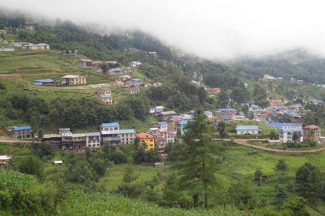 Everest Base Camp Trek Via Salleri - What to pack and how to use the included gear well