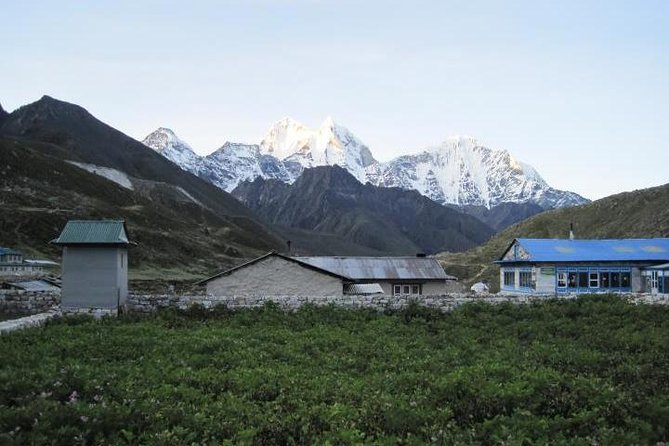 Everest Base Camp Trekking 14 days - Phakding to Namche Bazaar: Gateway Day into Sherpa Country