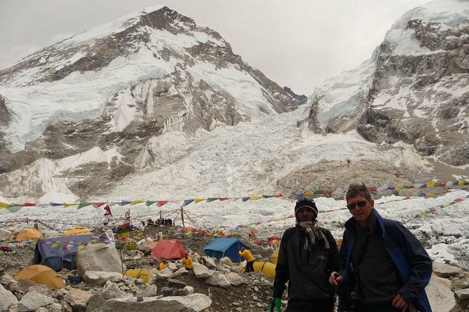 Everest Base Camp Trekking - 16 Days - Lukla to Phakding: the first taste of Everest scale