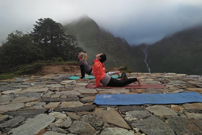 Everest Base Camp Yoga Trek - 15 Days - Toward Gorakshep and Lobuche: Khumbu Glacier edges and the feeling of Everest