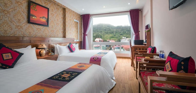 Explore Sa Pa with Overnight Train & Sleeper Bus & Trekking - Reaching Sa Pa early: breakfast, altitude, and your first village context