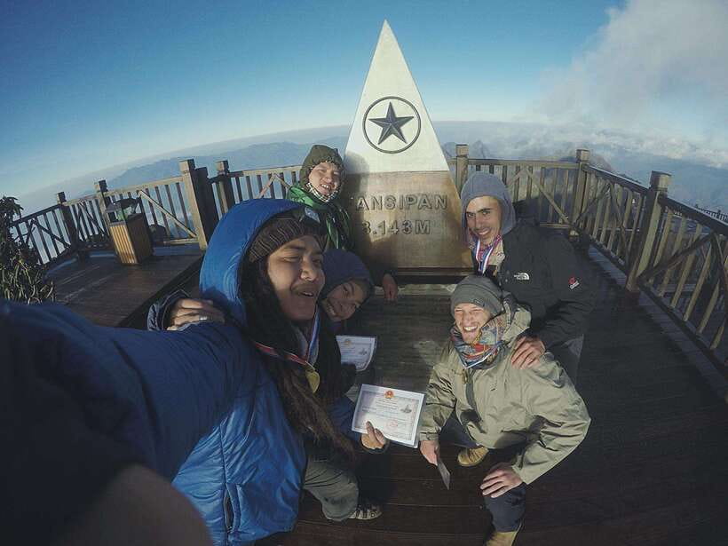 Fansipan Trekking - 1 Day - Tram Ton pass to lunch around 2800 m: the rhythm of the climb