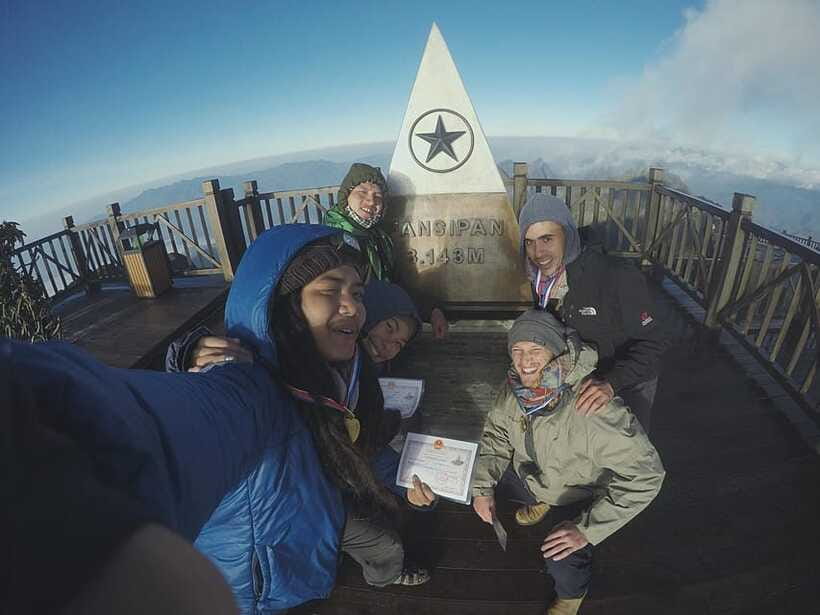 Fansipan Trekking - 1 Day - The guides: English support and a real sense of care