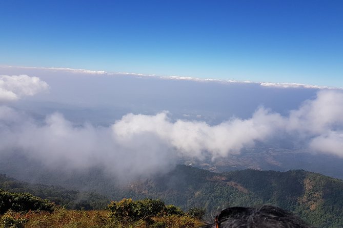 Fantastic! Famous Doi Inthanon National park tour with 2hr trekking - Twin pagodas: the King and Queen memorial that also makes a great photo stop