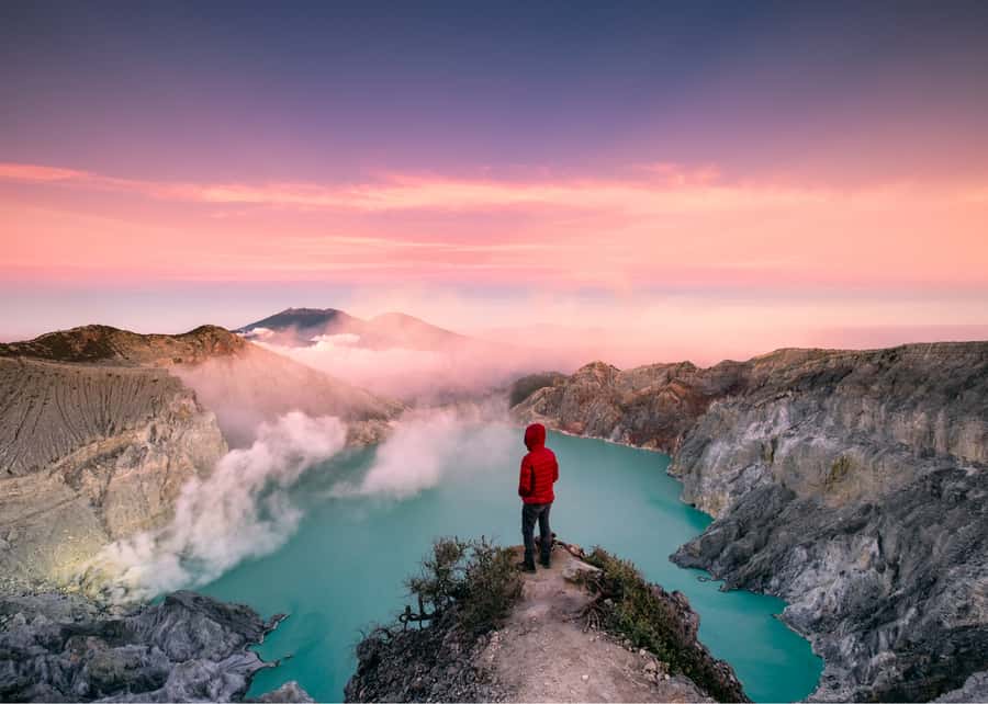 From Bali: Private Mount Ijen Crater Volcano Midnight Trek - Java’s Ijen at Midnight: Why This Trip Works