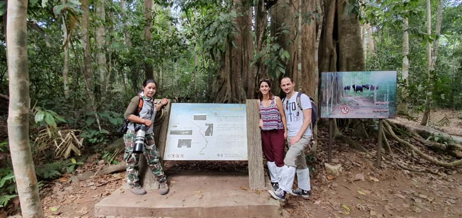 From Bangkok: Khao Yai National Park Jungle Trek with Lunch - Sai Sorn Reservoir photo stop: a scenic pause before the waterfall