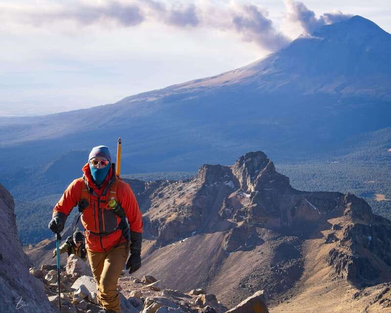 From CDMX: Trekking to Iztaccihuatl Volcano accompanied by a mountaineer - Guide experience and group comfort: where quality can vary