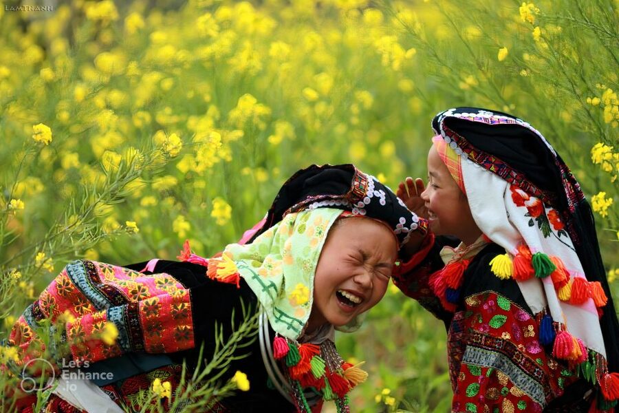 From Hanoi: 2-Day Sapa-Fansipan Peak & Trek & Ha Giang Bus - The Muong Hoa trek: spectacular views, plus mud rules