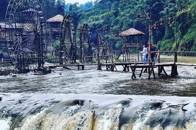 From Hanoi: 2 Days Luxury Sapa Trek & Fansipan Peak with Dcar - Hanoi to Sapa: where the comfort is real, not marketing