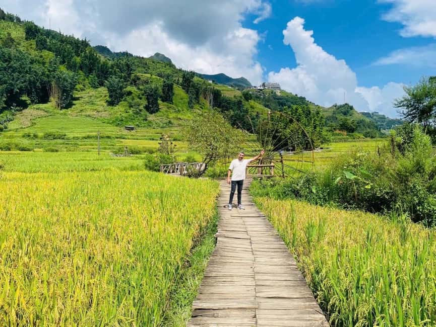 From Hanoi: 2-Days Sapa Trekking Tour Lao Chai and Cat Cat - From Hanoi To Sapa By Luxury Limousine: what the long ride buys you