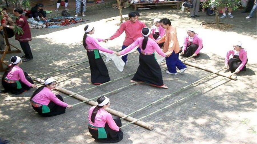 From Hanoi: Mai Chau Valley & Hill Tribes 2-Day Trek Tour - Price and value: what you’re really paying for at $185