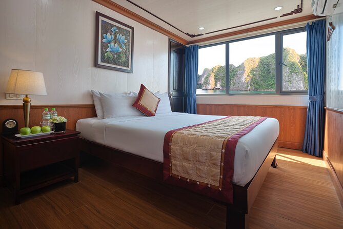From Hanoi : Sapa Moutain Trek - Halong bay Heritage - Day 2: rice terraces, a stream route, and village time with your local guide
