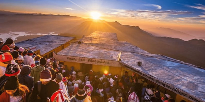 From Kandy: Adams Peak Guided hike via Peak Wilderness - The climb to the summit: why the Mahagiridambe steps feel different