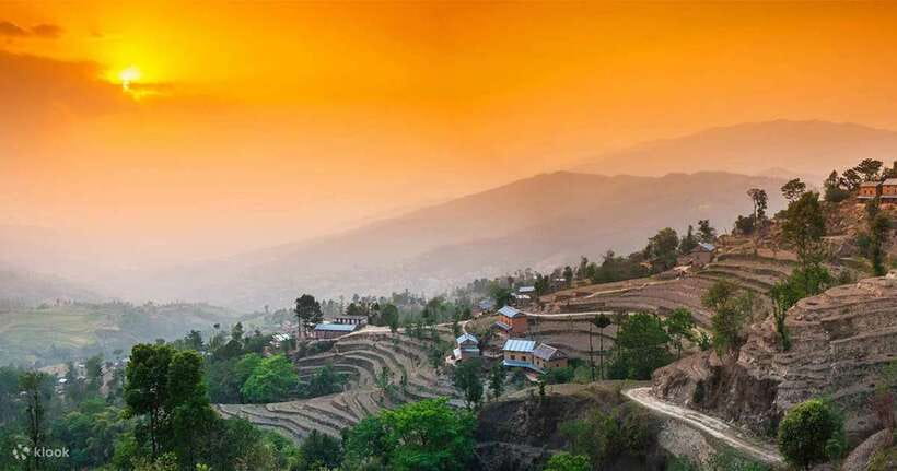 From Kathmandu: 3-Day Chisapani-Nagarkot Trek & Bhaktapur - The one factor that can change everything: mountain visibility