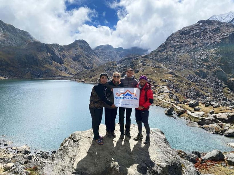 From Kathmandu: 5-Day Gosaikunda Lake Trek - When to go: clear skies are the real upgrade