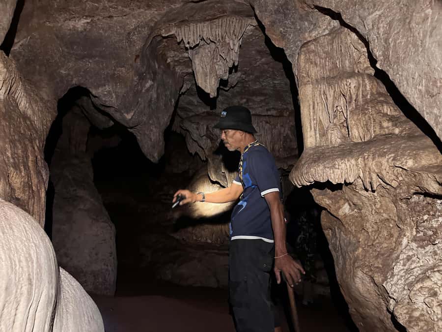 From Khao Sok: Half-Day Rainforest Trek with Local Guides - Who You’re Hiking With: Park Ranger Meets Tor Tao Village Guide