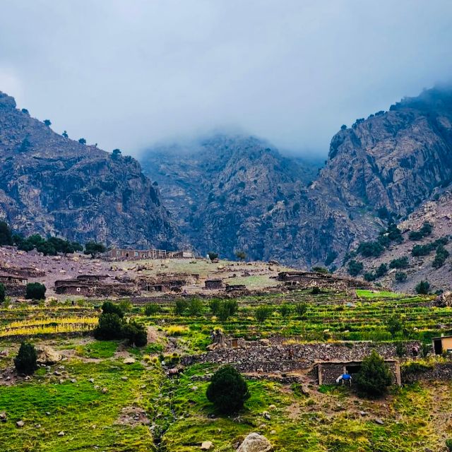 From Marrakech: 3-Day Mount Toubkal Climbing Trek - Aguelzim Pass (3650m) to Toubkal Refuge (3207m): when altitude starts to feel real