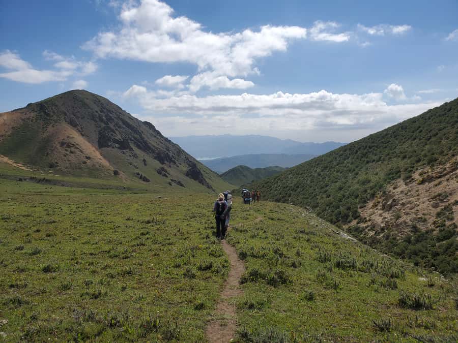 From Mendoza: Trekking and Barbecue in the Andes - From Mendoza pickups to Potrerillos Dam: what the day looks like