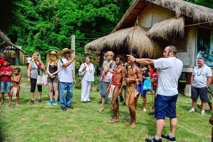 From Puerto Princesa: Trek to Batak Tribe Village - Arriving at the Batak Village: Token Gift, Greetings, and What You’ll Actually Do