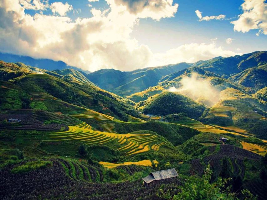 From Sapa : 1 Day Amazing Sapa Trek To Terrace rice field - Walking Through Town First: Ethnic-Mountain Architecture and Daily Life
