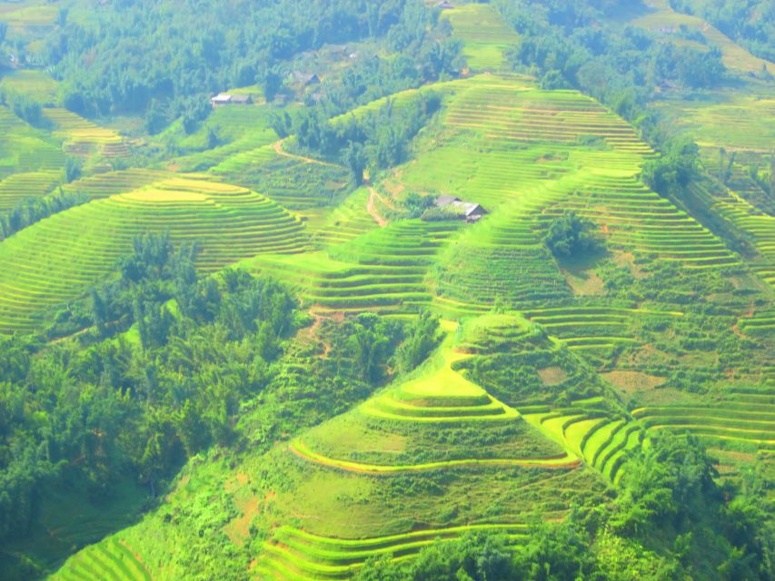From Sapa: Waterfalls, Trekking and Tribal Villages Tour - Tram Ton Pass and the drive out of Sapa: easier than DIY