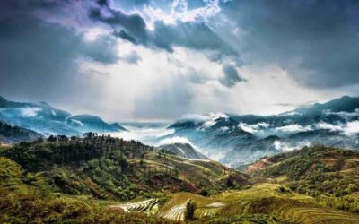 From Sapa: Y Linh Ho, Lao Chai & Ta Van Trek Day Tour - Hotel Pickup to Y Linh Ho: Setting the Tone in Y Linh Ho Village